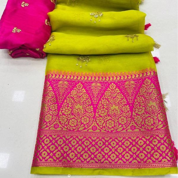 Premium Saree with Unstitched Blouse (2)